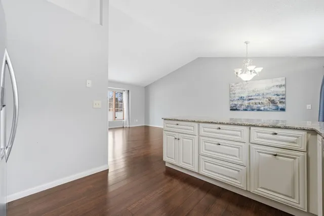 $409,000 | 4093 Vermont Avenue, Eagan, MN 55123