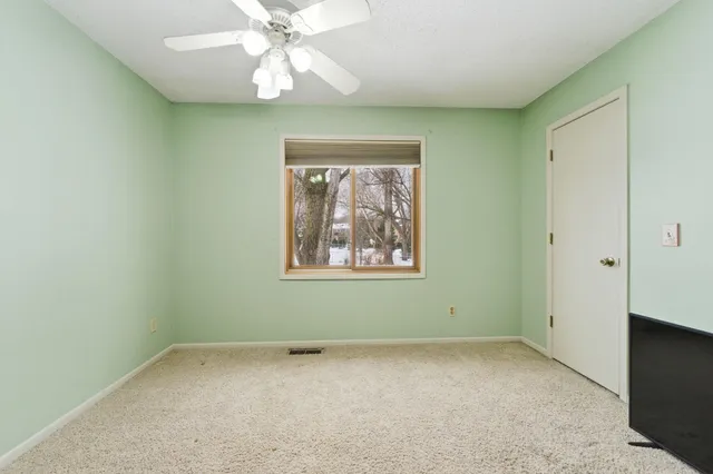 $409,000 | 4093 Vermont Avenue, Eagan, MN 55123