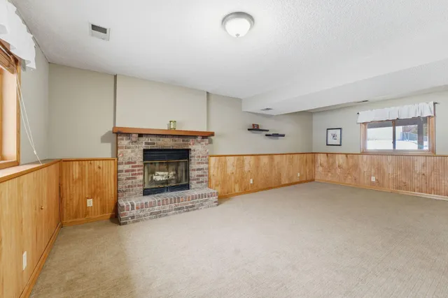 $409,000 | 4093 Vermont Avenue, Eagan, MN 55123