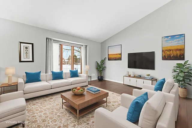 $409,000 | 4093 Vermont Avenue, Eagan, MN 55123