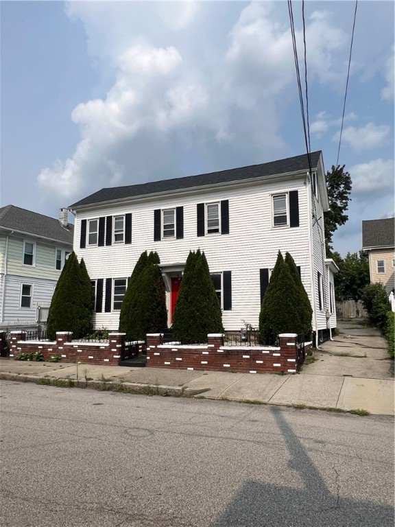 71 Knowles Street Pawtucket, RI 02860 - Photo 1 of 18 Gallery Image 1