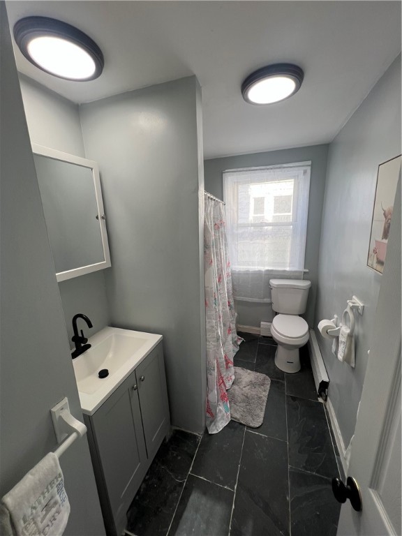 71 Knowles Street Pawtucket, RI 02860 - Photo 3 of 18 Gallery Image 3