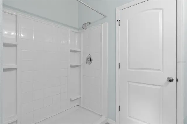 $280,000 | 6714 Breezy Palm Drive, Riverview, FL 33578