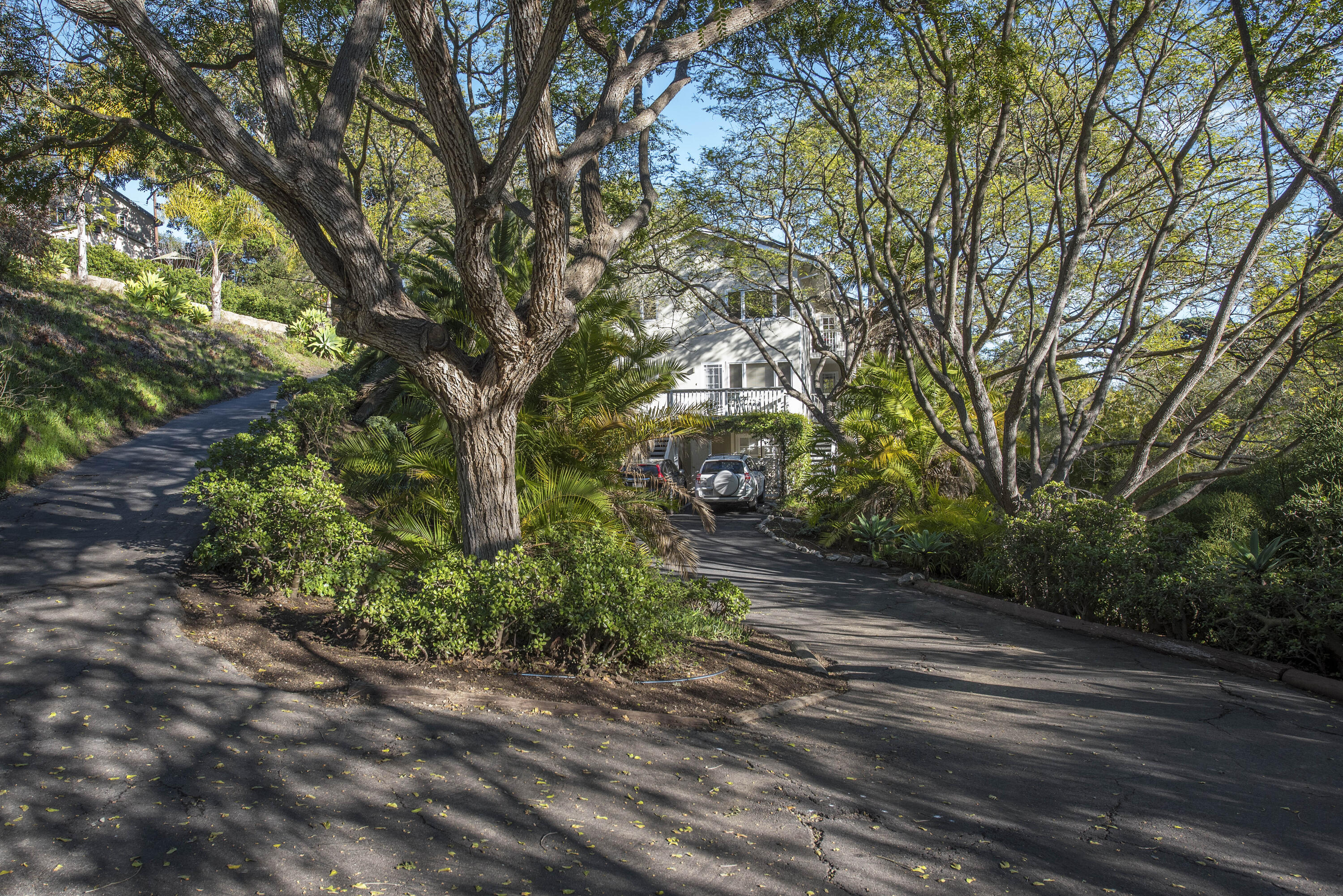 543.5 Arroyo Avenue Santa Barbara, CA 93109 - Photo 20 of 26 Private Enterance