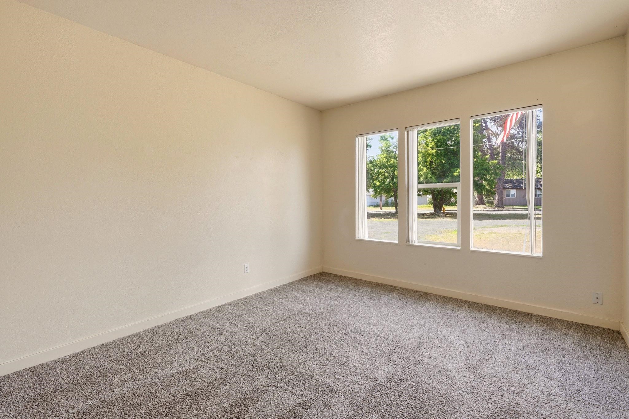 625 Clay Street Cheney, WA 99004 - Photo 12 of 24