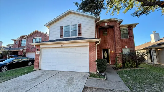 $1,800 | 5819 West Harrow Drive, Houston, TX 77084