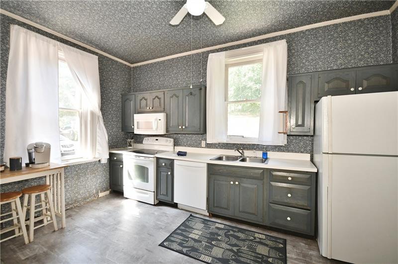 3909 Evergreen Road Pittsburgh, PA 15214 - Photo 8 of 24 Gallery Image 8