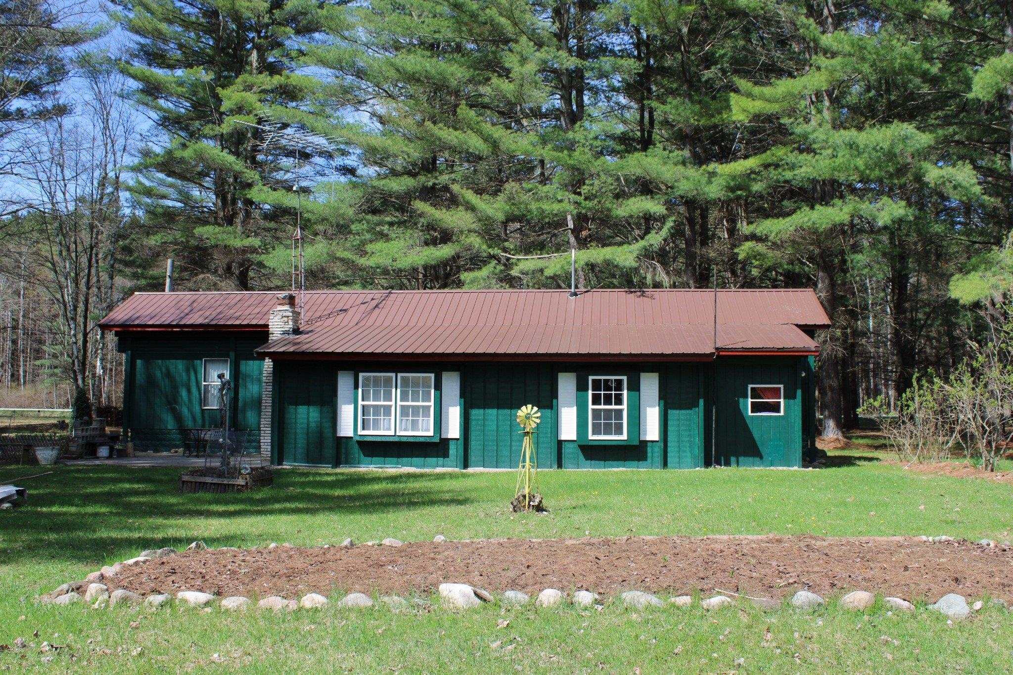 1080 North Hockaday Road Gladwin, MI 48624 - Photo 11 of 75
