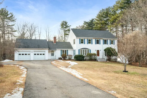$830,000 | 32 Bluestone Lane, York, ME 03909