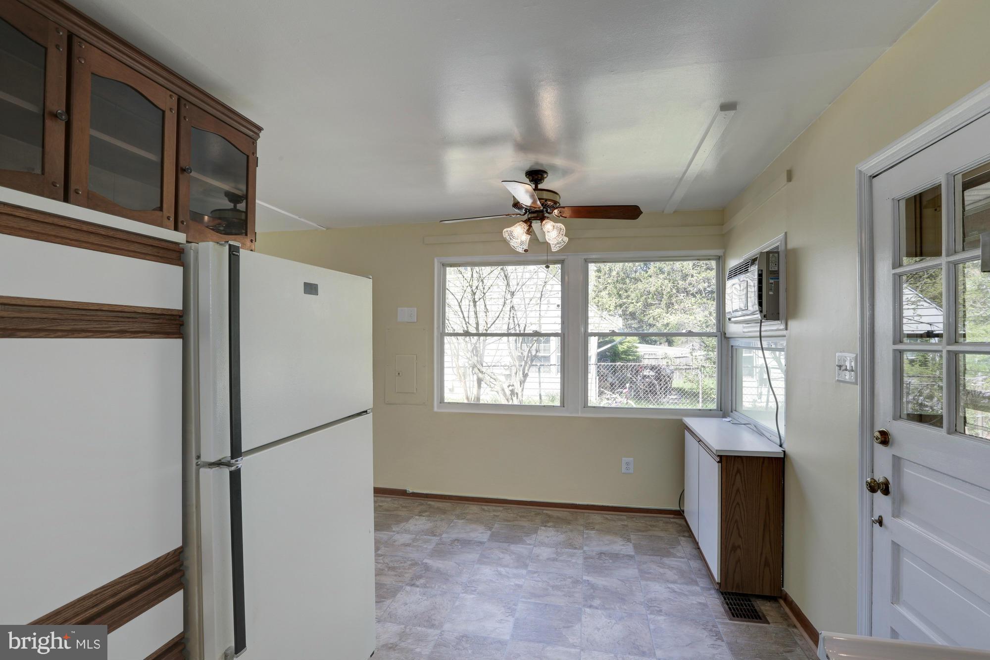 9944 Cottrell Terrace Silver Spring, MD 20903 - Photo 12 of 30 Kitchen