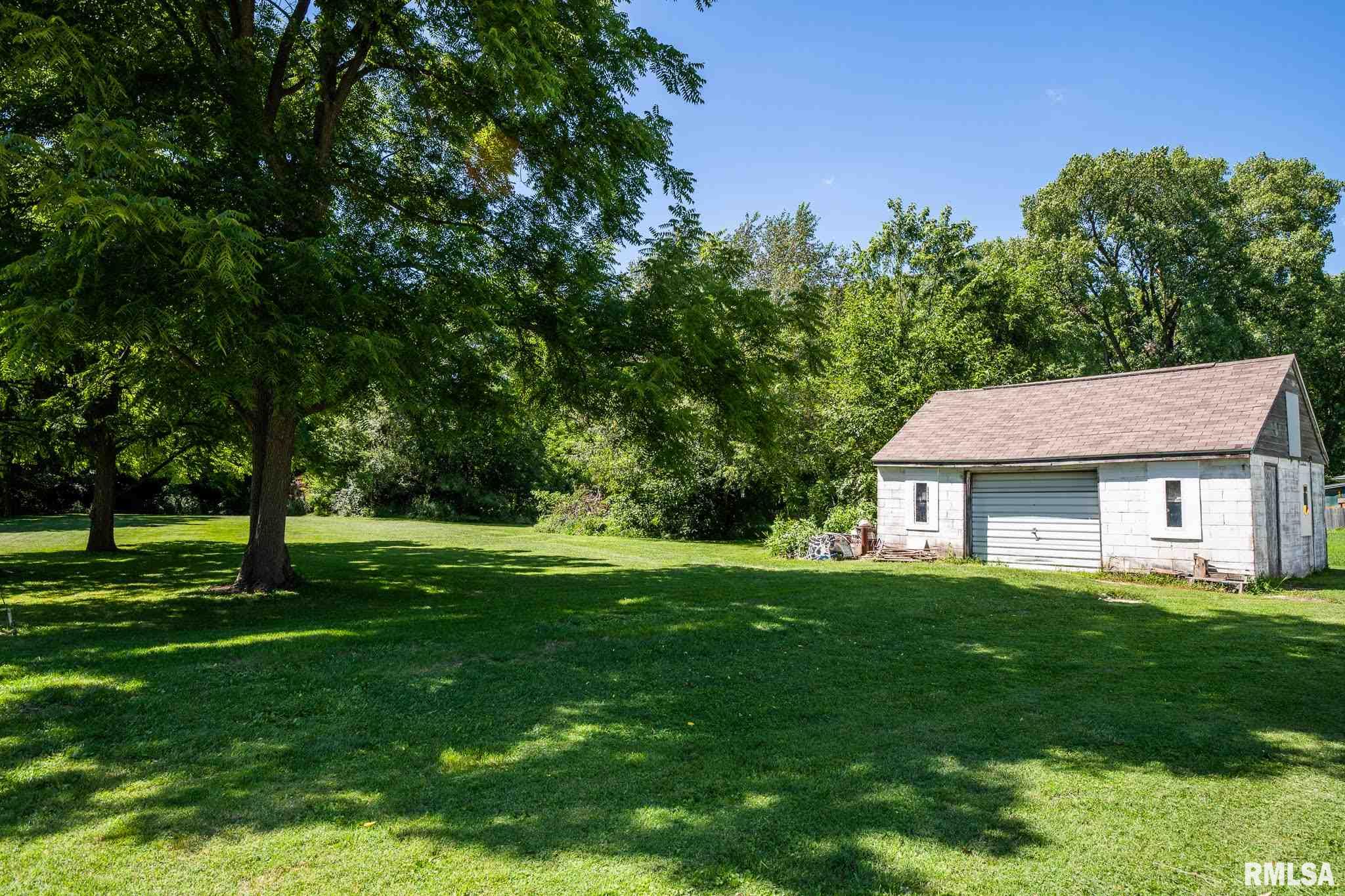 6109 West Middle Road Peoria, IL 61607 - Photo 4 of 43