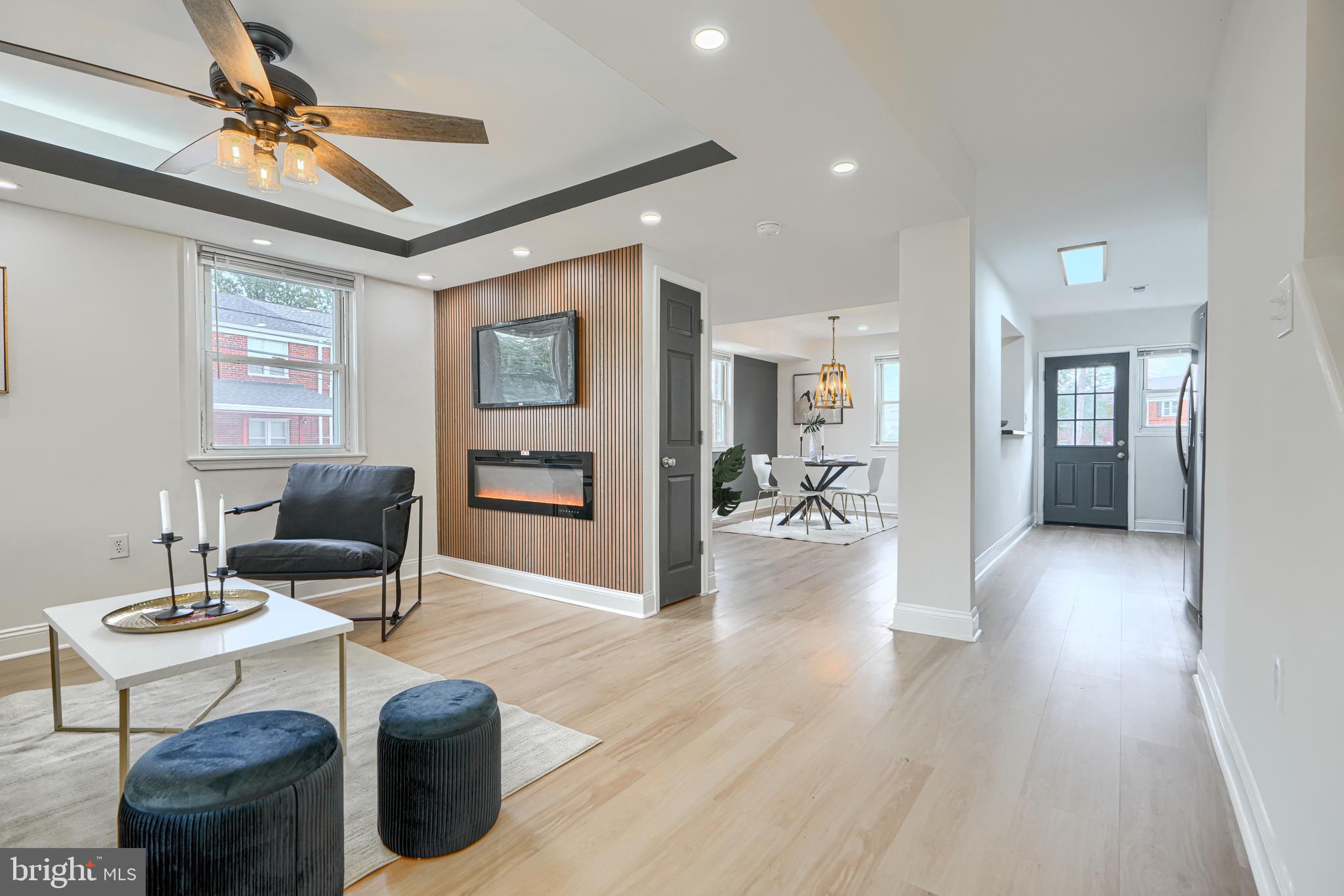 3901 Mountwood Road Baltimore, MD 21229 - Photo 3 of 40