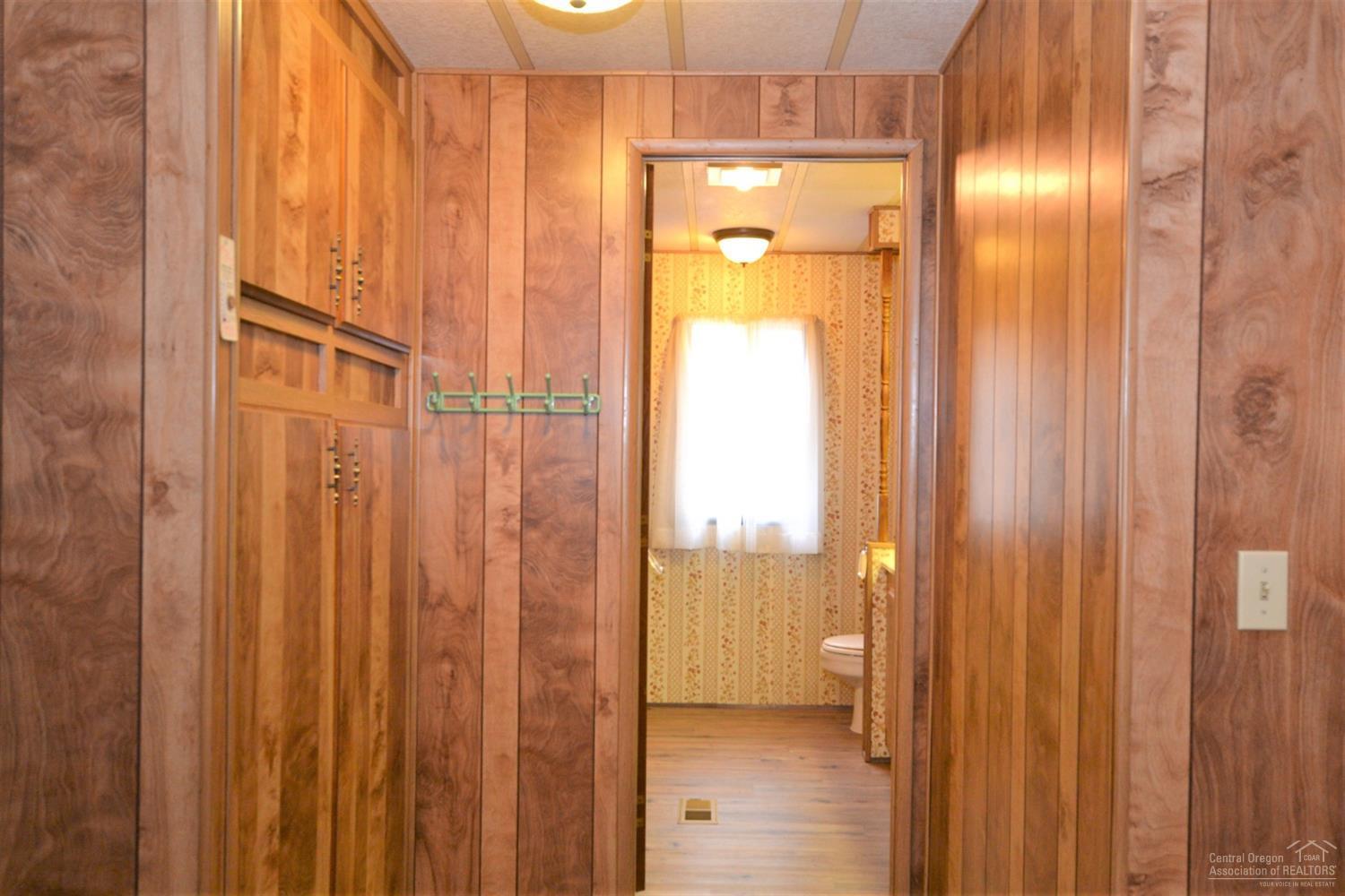 60176 Agate Road Bend, OR 97702 - Photo 12 of 21 Additional Photo