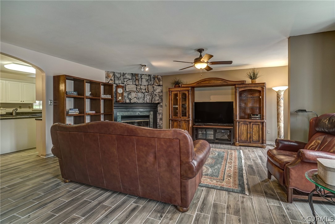3844 River Road West Goochland, VA 23063 - Photo 5 of 45 Gallery Image 5
