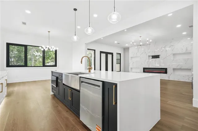 $1,199,900 | 5175 Cascade Road, Atlanta, GA 30331