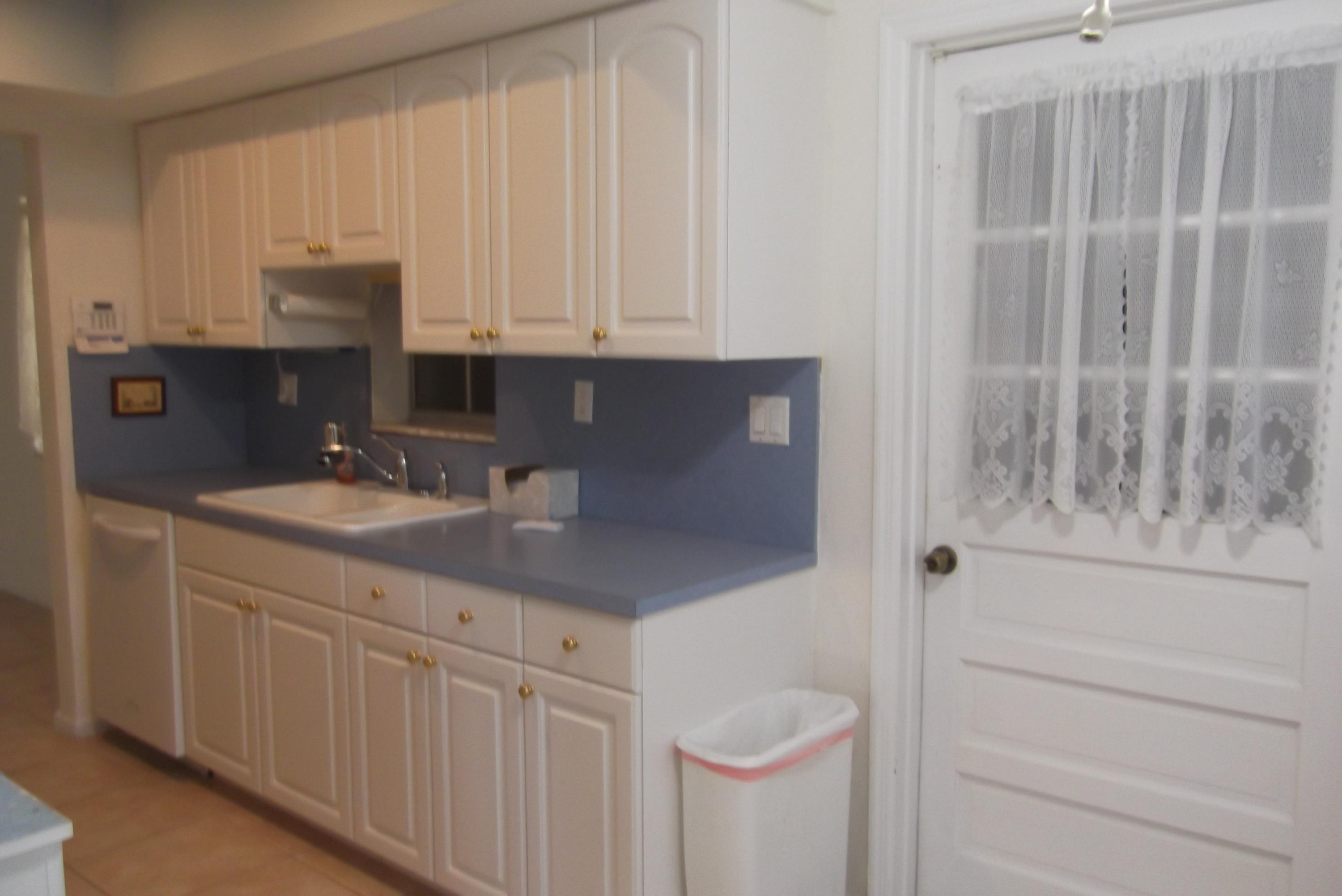 313 Northwest 42nd Street Boca Raton, FL 33431 - Photo 9 of 24 Kitchen