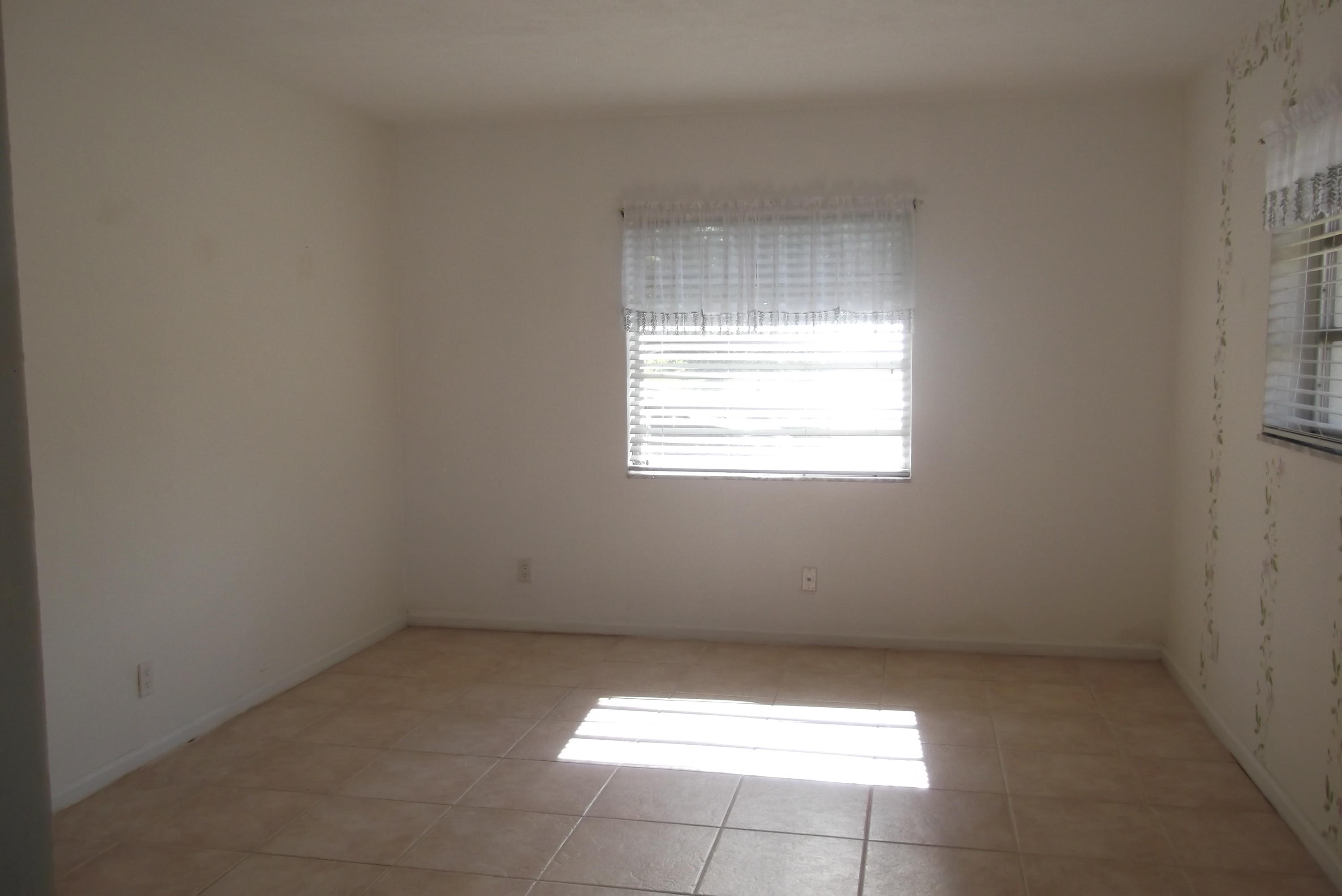 313 Northwest 42nd Street Boca Raton, FL 33431 - Photo 10 of 24 Master Bedrm