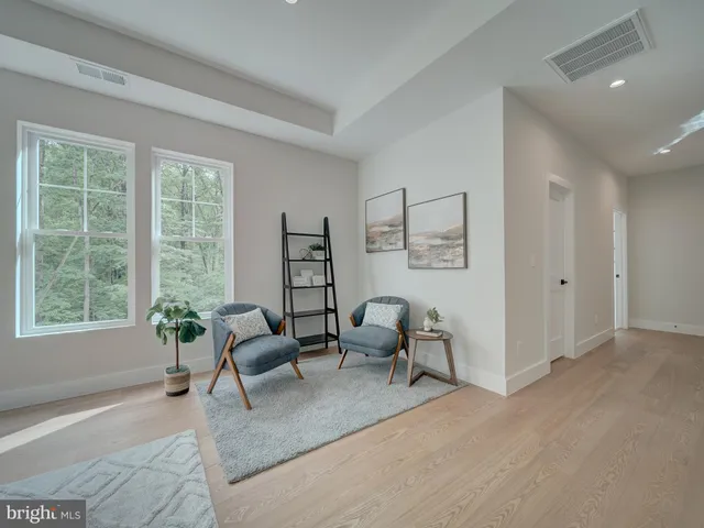 $2,000,000 | 11340 Park Drive, Fairfax, VA 22030