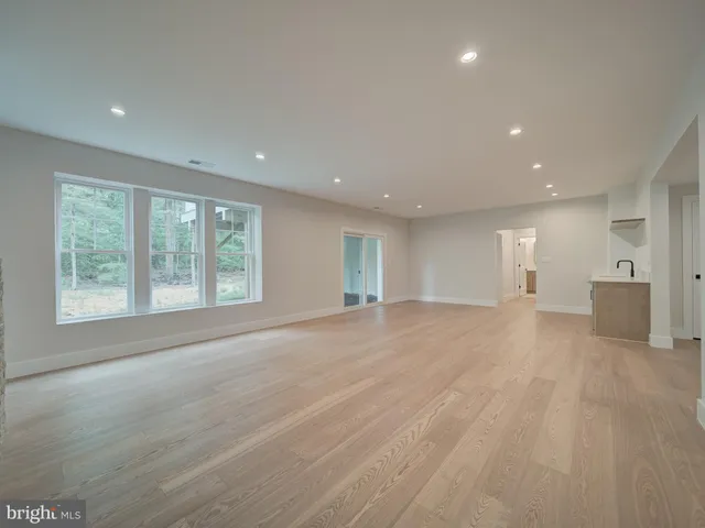 $2,000,000 | 11340 Park Drive, Fairfax, VA 22030