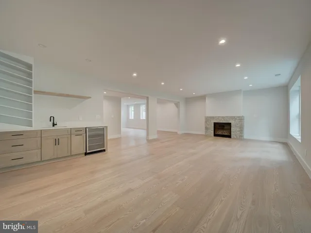 $2,000,000 | 11340 Park Drive, Fairfax, VA 22030