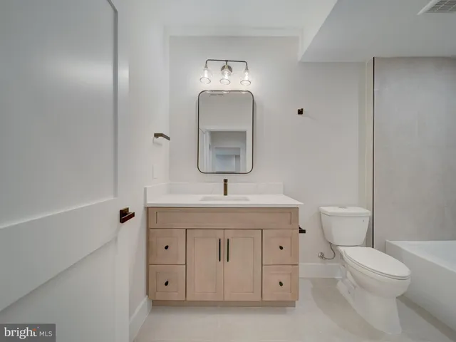 $2,000,000 | 11340 Park Drive, Fairfax, VA 22030