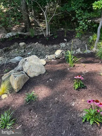 $2,000,000 | 11340 Park Drive, Fairfax, VA 22030