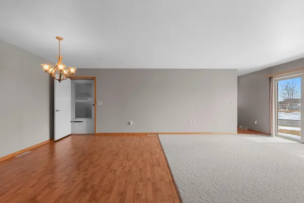 $309,900 | 1267 Pond View Circle, Unit 42, De Pere, WI 54115