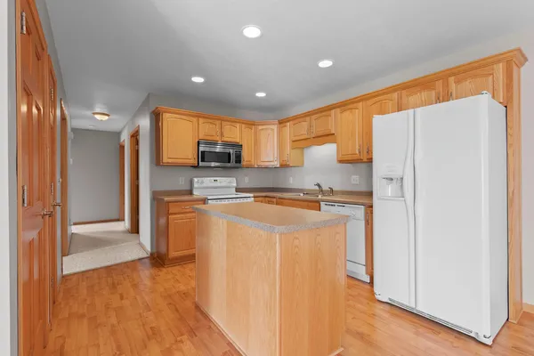 $309,900 | 1267 Pond View Circle, Unit 42, De Pere, WI 54115