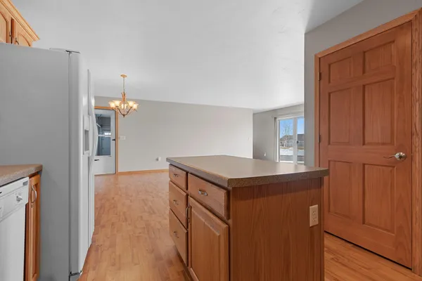 $309,900 | 1267 Pond View Circle, Unit 42, De Pere, WI 54115