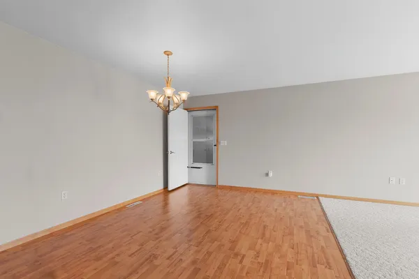 $309,900 | 1267 Pond View Circle, Unit 42, De Pere, WI 54115