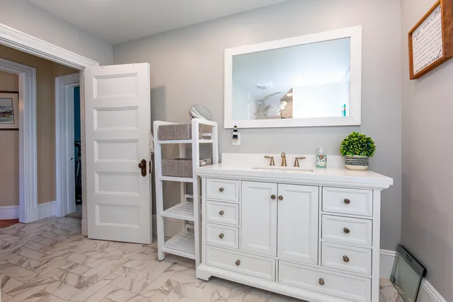 $985,000 | 11 Roberts Avenue, Bar Harbor, ME 04609