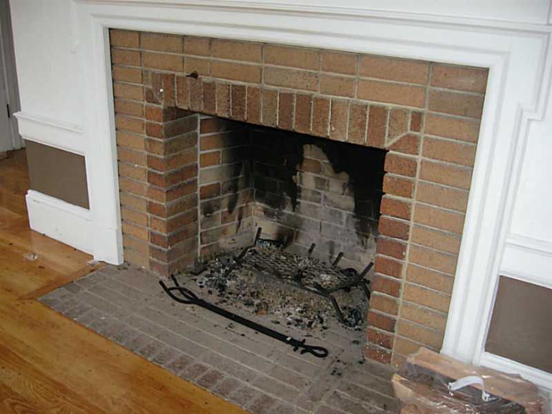 698 Centerville Road Warwick, RI 02886 - Photo 7 of 8 Den/Family/Great Room.
