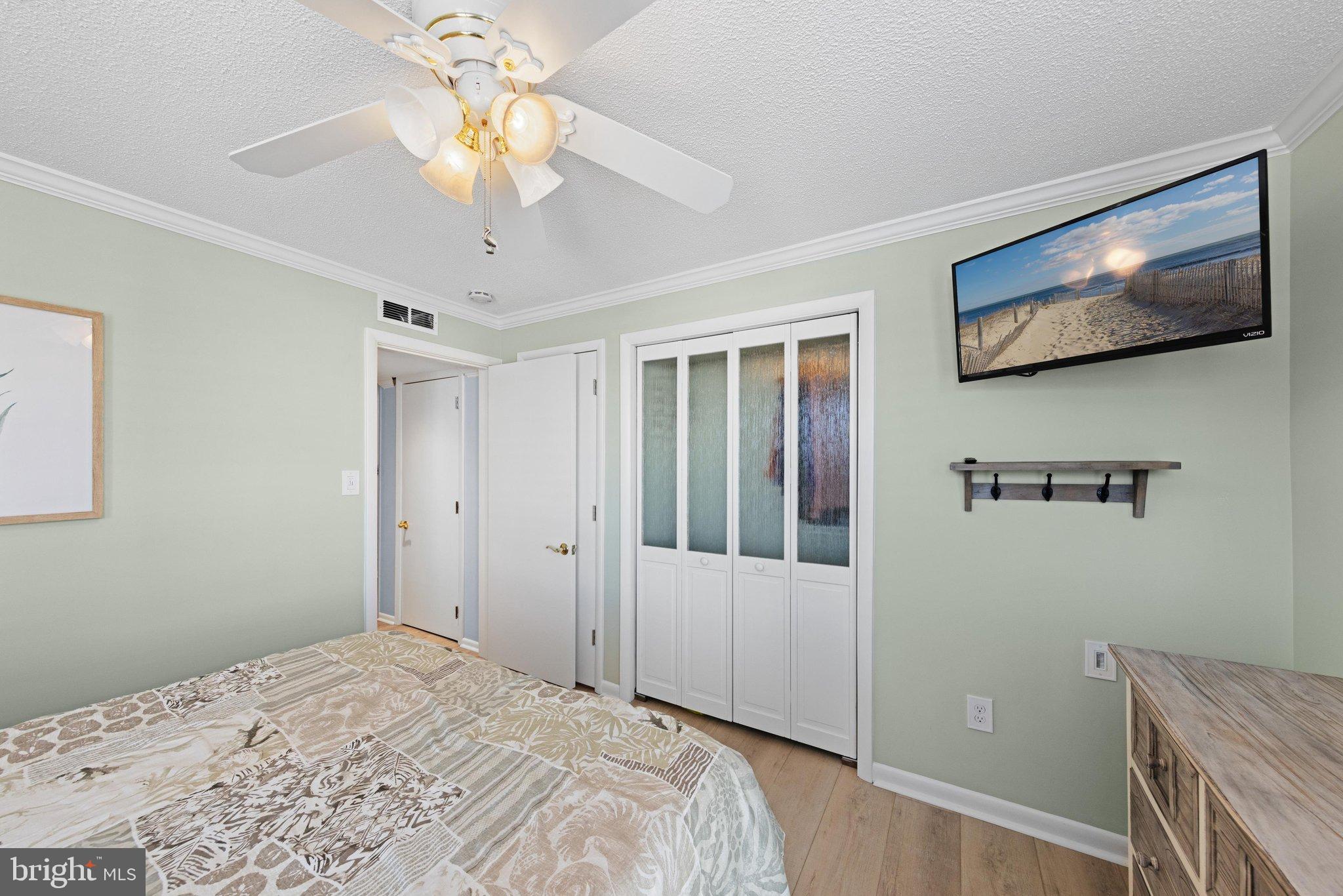 181 Jamestown Road, Unit 4 Ocean City, MD 21842 - Photo 23 of 39 Bedroom 2