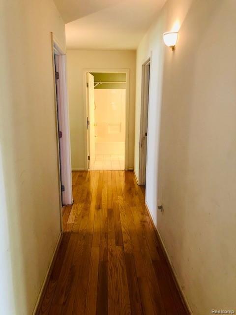 23095 Bohn Road Belleville, MI 48111 - Photo 15 of 24 Gallery Image 15