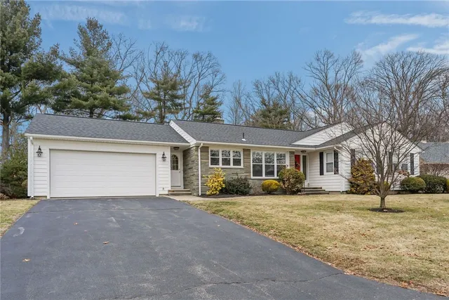 $649,000 | 85 Summit Drive, Cranston, RI 02920