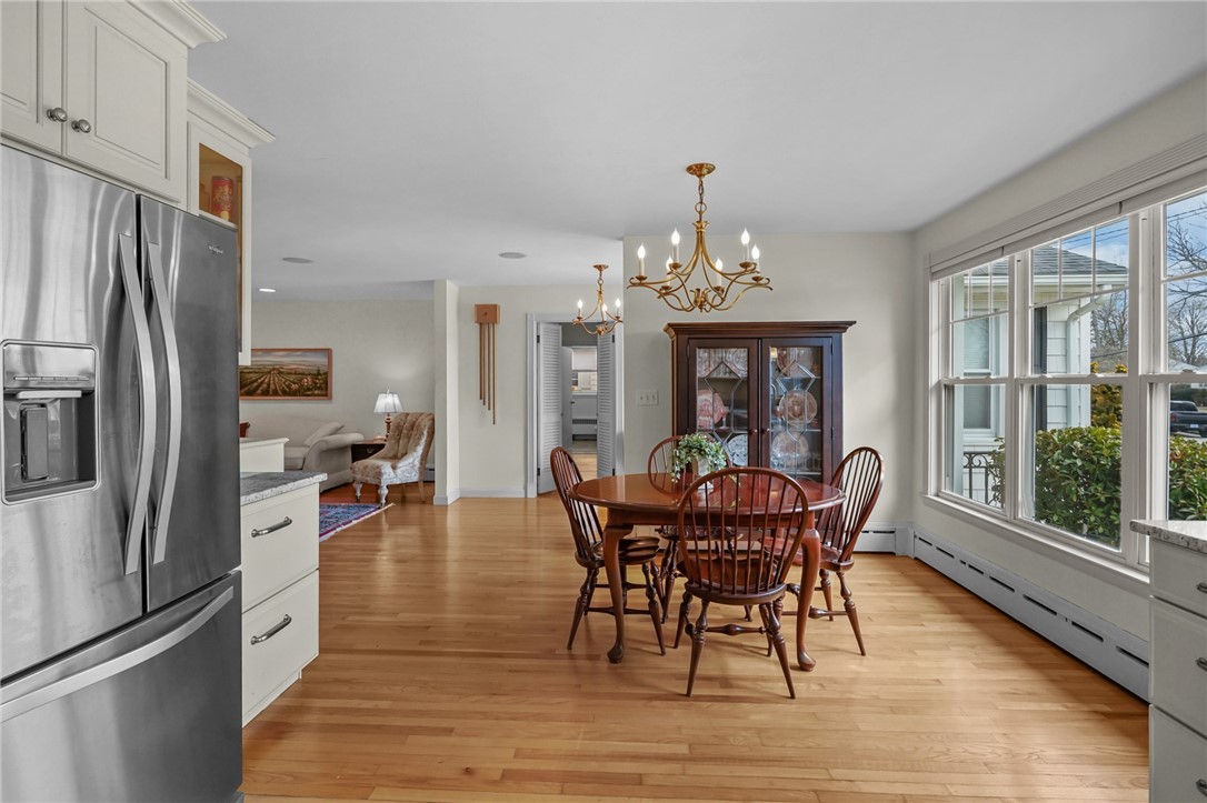 85 Summit Drive Cranston, RI 02920 - Photo 14 of 27