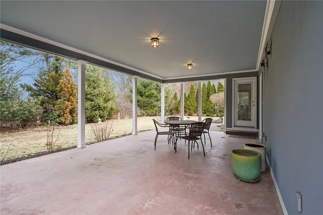 $649,000 | 85 Summit Drive, Cranston, RI 02920