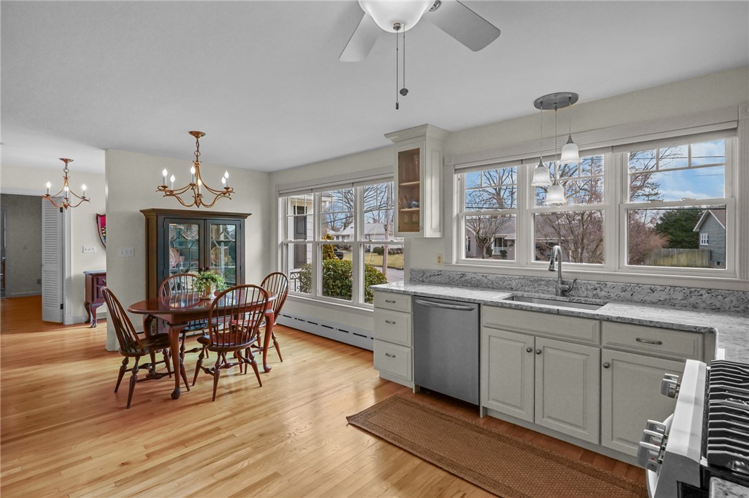 85 Summit Drive Cranston, RI 02920 - Photo 10 of 27