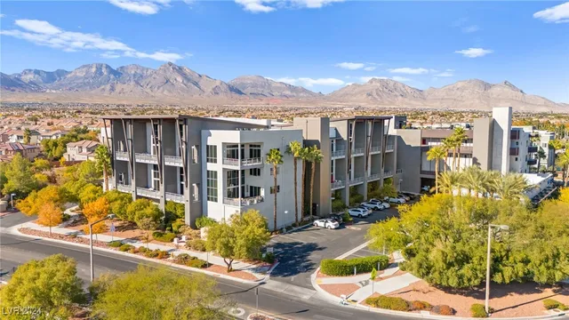 $799,000 | 11441 Allerton Park Drive, Unit 213, Las Vegas, NV 89135
