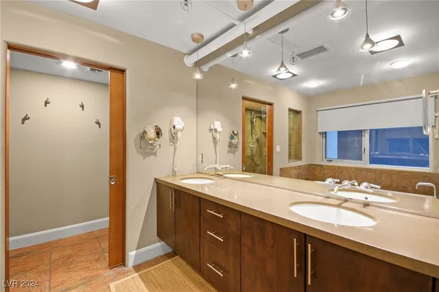 $799,000 | 11441 Allerton Park Drive, Unit 213, Las Vegas, NV 89135