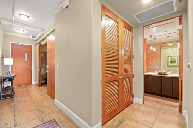 $799,000 | 11441 Allerton Park Drive, Unit 213, Las Vegas, NV 89135