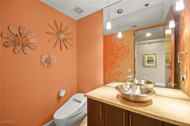 $799,000 | 11441 Allerton Park Drive, Unit 213, Las Vegas, NV 89135