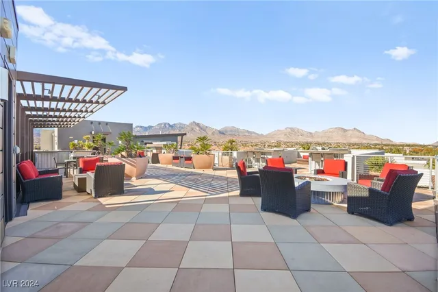$799,000 | 11441 Allerton Park Drive, Unit 213, Las Vegas, NV 89135