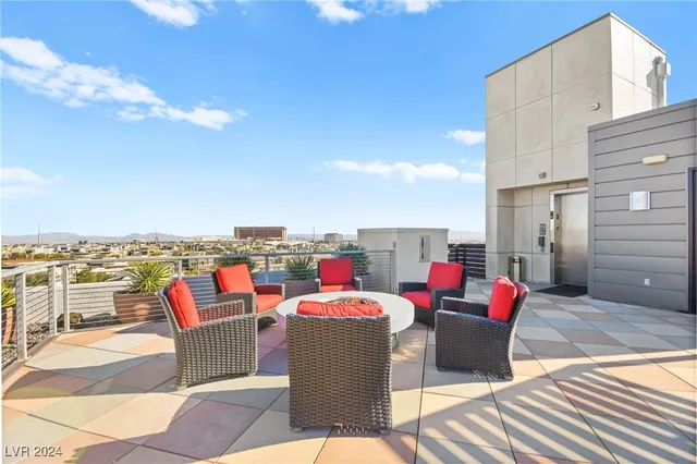 $799,000 | 11441 Allerton Park Drive, Unit 213, Las Vegas, NV 89135