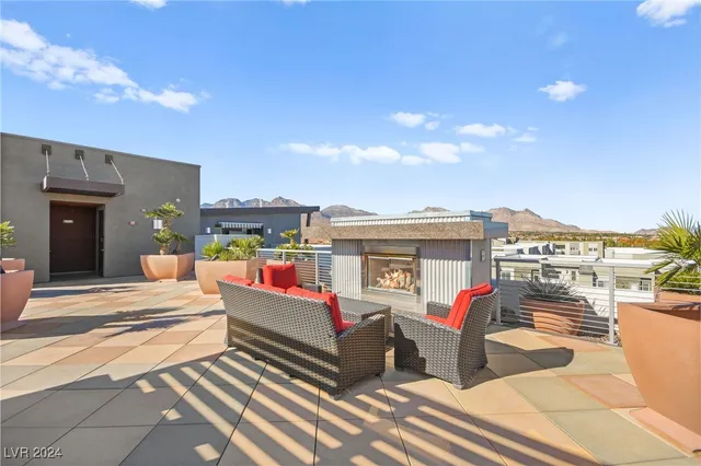 $799,000 | 11441 Allerton Park Drive, Unit 213, Las Vegas, NV 89135