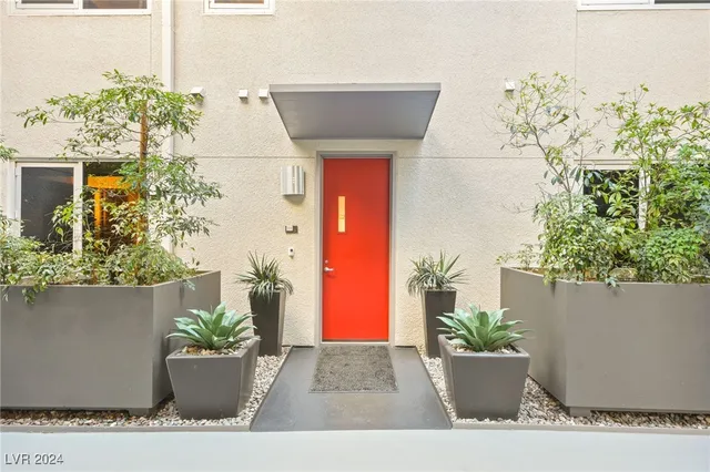 $799,000 | 11441 Allerton Park Drive, Unit 213, Las Vegas, NV 89135