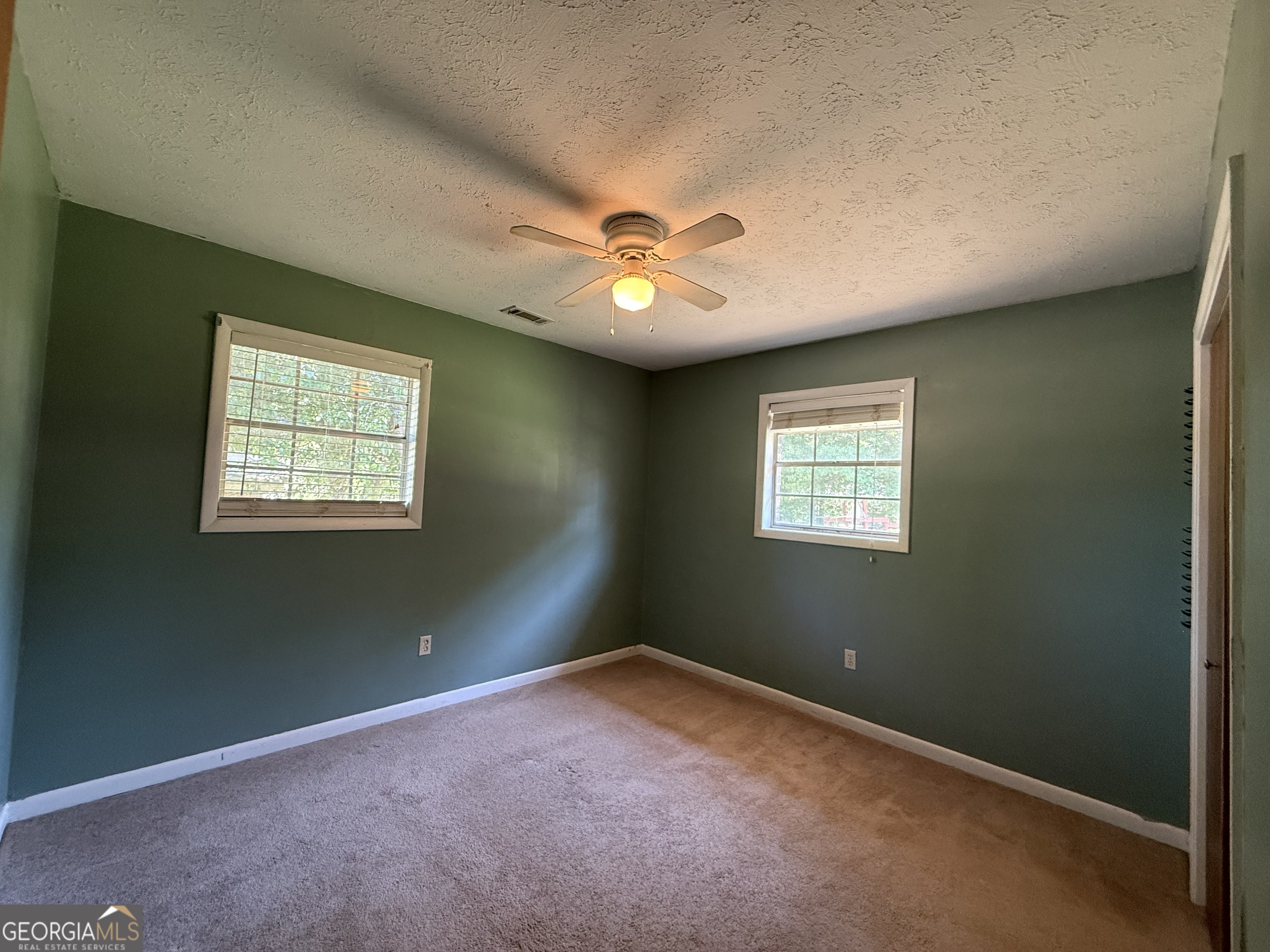 453 Lee Byrd Road Loganville, GA 30052 - Photo 5 of 11