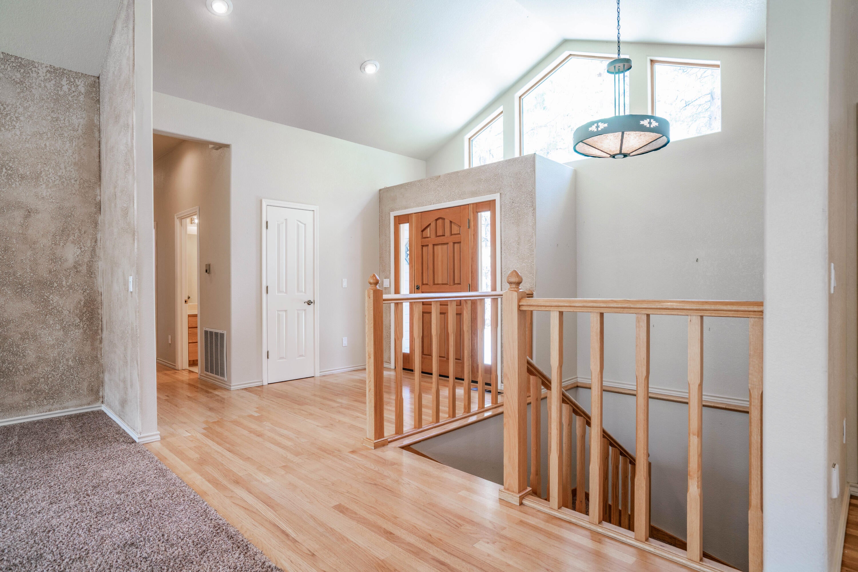 11515 Old Fort Road Klamath Falls, OR 97601 - Photo 17 of 57 10