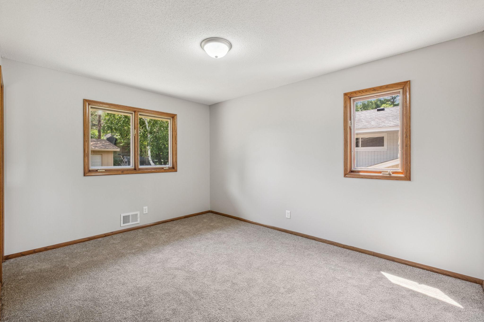 5717 Hansen Road Edina, MN 55436 - Photo 15 of 23