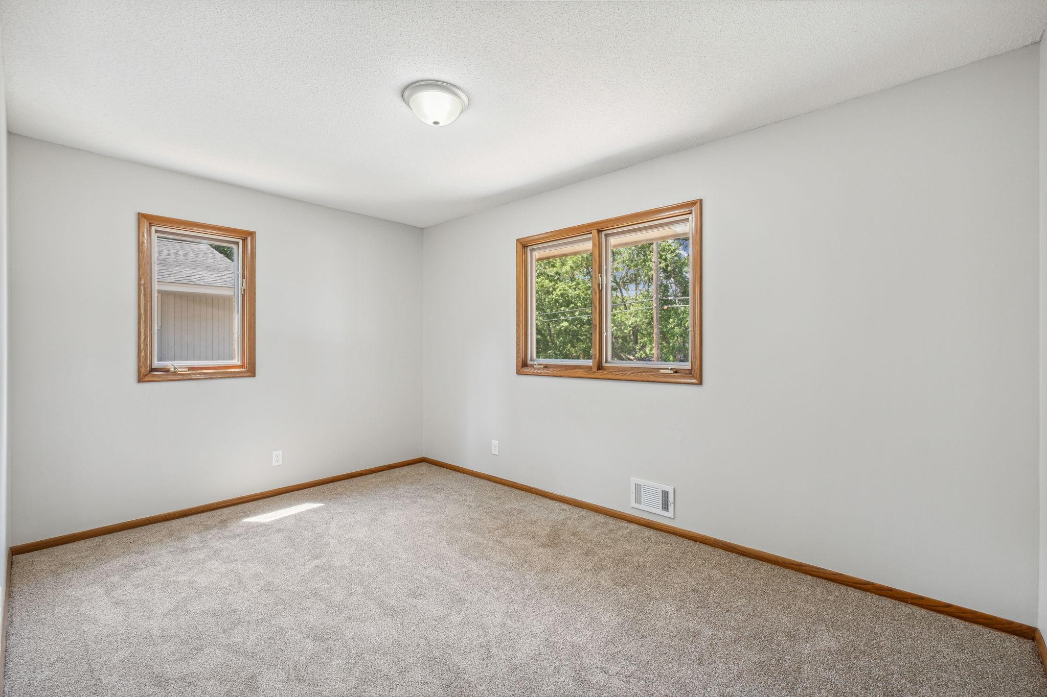 5717 Hansen Road Edina, MN 55436 - Photo 18 of 23